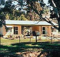 SunnyBrook Bed and Breakfast - South Australia Travel