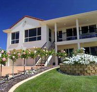Scenic Encounter Bed and Breakfast - South Australia Travel