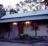 Walnut Cottage - South Australia Travel