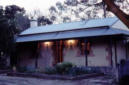 Walnut Cottage - South Australia Travel 0
