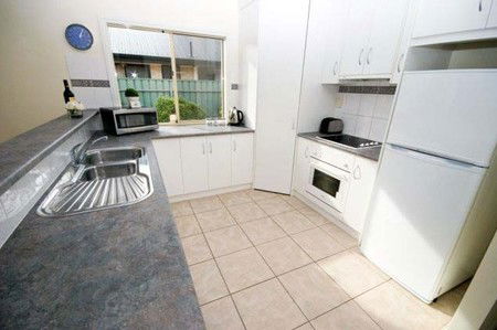 Roo's Place - South Australia Travel 3