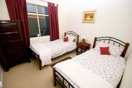 Roo's Place - South Australia Travel 5