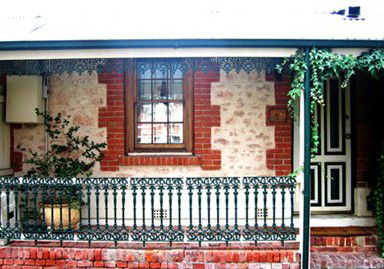 The Lion Cottage - South Australia Travel 4