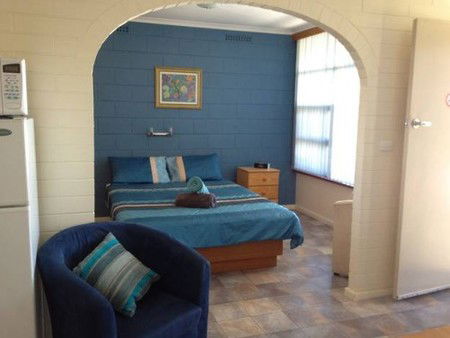 Longbeach Apartments Coffin Bay - South Australia Travel 1