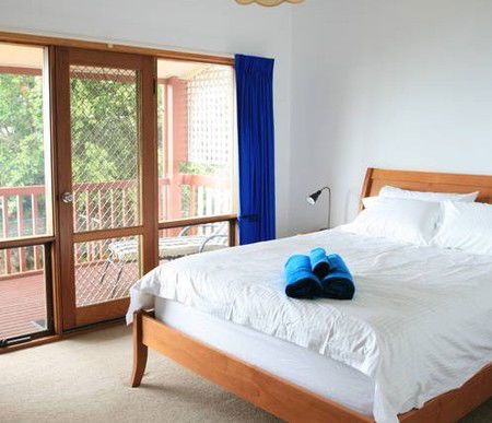 Ocean Blue At Penneshaw - South Australia Travel 2