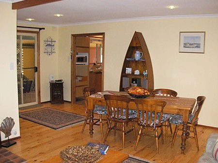 The Liteva Beach House - South Australia Travel 3
