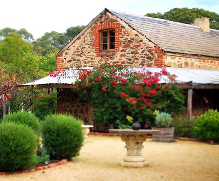 Jacobs Creek Retreat At Moorooroo Park - South Australia Travel 4