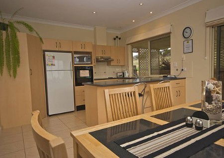 Searenity Holiday Accommodation - South Australia Travel 2