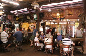 Bark Hut Inn - South Australia Travel 1