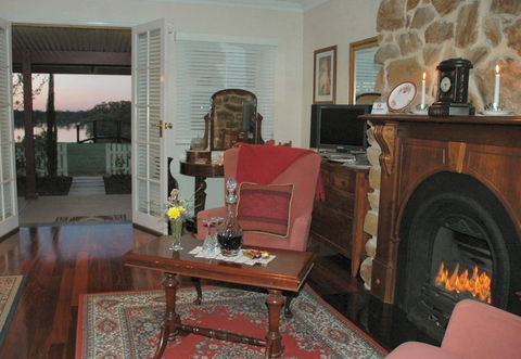 Paringa House B&B Stone Cottages - South Australia Travel 6