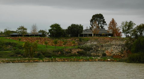 Paringa House B&B Stone Cottages - South Australia Travel 7