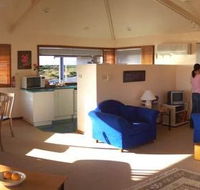 Silver Sands Bed and Breakfast - South Australia Travel