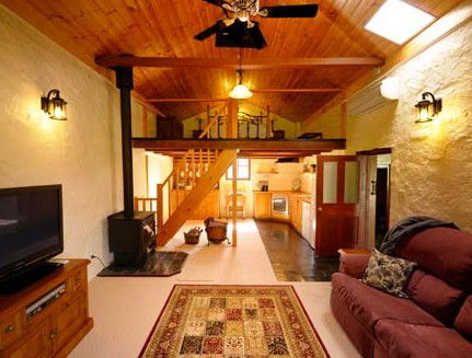 The Old Oak Bed And Breakfast - The Barn - South Australia Travel 4