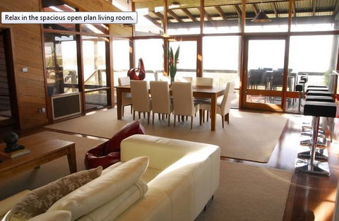 Sleaford Bay Retreat - South Australia Travel 1