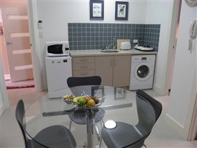 Adelaide's Norwood Apartment - South Australia Travel 2