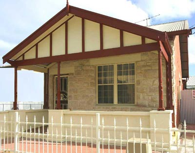Semaphore Beach House - South Australia Travel 1