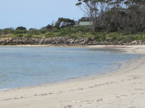 Wallaby Beach House - South Australia Travel 1