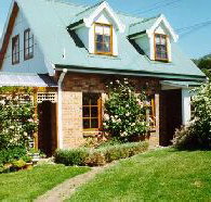 Conmel Cottage - South Australia Travel