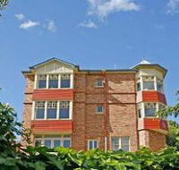 Grande Vue Private Hotel - South Australia Travel