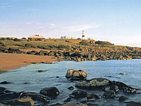 George Town Motor Inn - South Australia Travel 0