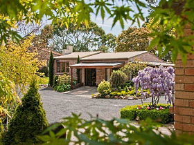 Shingles Riverside Cottages - The - South Australia Travel 0