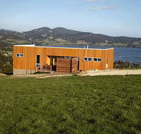 Deck House - South Australia Travel