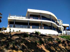 Sheer Pleasure Accommodation - South Australia Travel 0