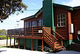 Cedar Cottages Blackmans Bay - South Australia Travel 0