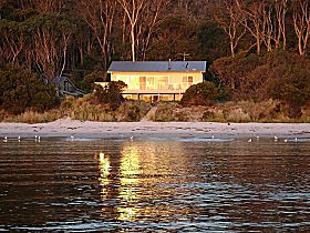 Harpers On The Beach - South Australia Travel 0