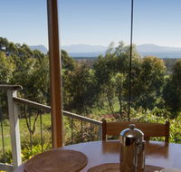 Beachbreaks Marion Bay