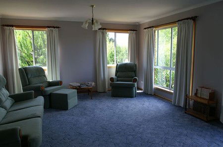 Three Hut Point Waterfront Accommodation - South Australia Travel 4