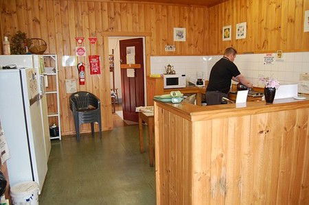 Deloraine Highview Lodge Backpackers - South Australia Travel 3