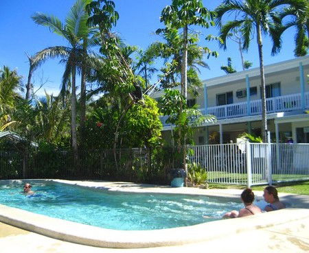 Absolute Backpackers Mission Beach - South Australia Travel 4