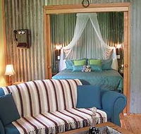 Crater Lakes Rainforest Cottages - South Australia Travel