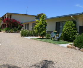 Sandpiper Holiday Units - South Australia Travel 0