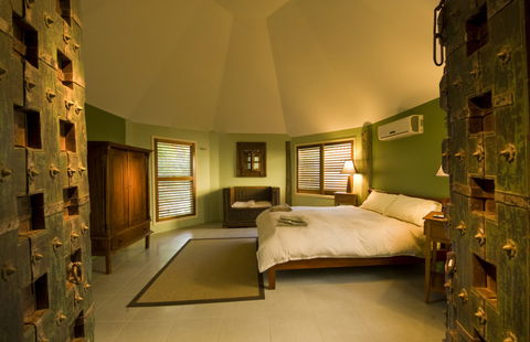 Glasshouse Mountains Ecolodge - South Australia Travel 2