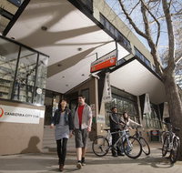 Canberra City YHA - South Australia Travel
