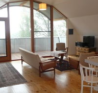 Surveyor's Hill Bed and Breakfast - South Australia Travel
