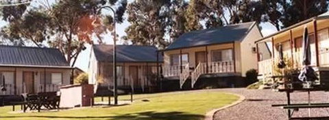 Avoca Cottages - South Australia Travel 5