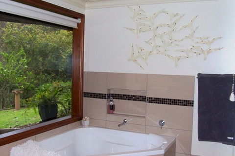 Bellbird Cottage Bed And Breakfast - South Australia Travel 3