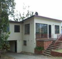 Beach House on Beach Road - South Australia Travel