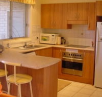 A Bay Beachcomber and Jervis Bays SeaChange - South Australia Travel