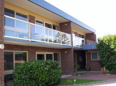Chapman Court - South Australia Travel 1