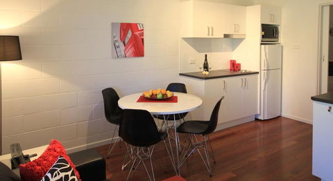 Maclean Stays - South Australia Travel 4