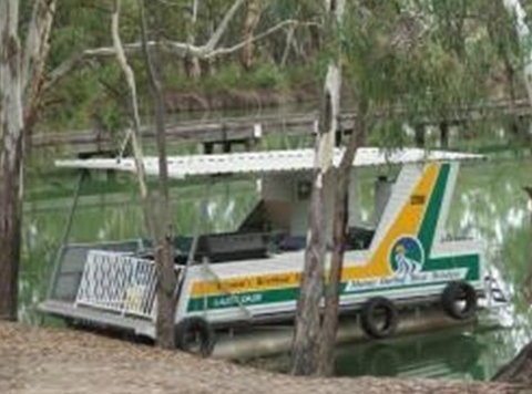 Elphicks Island Lodge - South Australia Travel 0