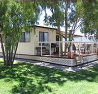 Australian Bush Views Cabin - South Australia Travel