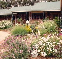 Red Gum Lagoon Cottages - South Australia Travel