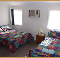 Tibooburra Hotel - South Australia Travel