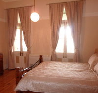 Royal Apartment - South Australia Travel