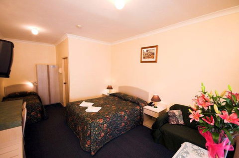 Midlands Motel - South Australia Travel 0